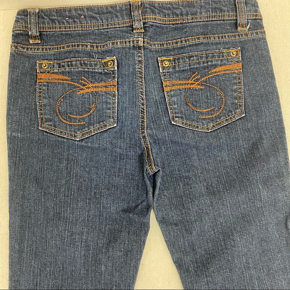 So Blue Jeans - Picture 4 of 9